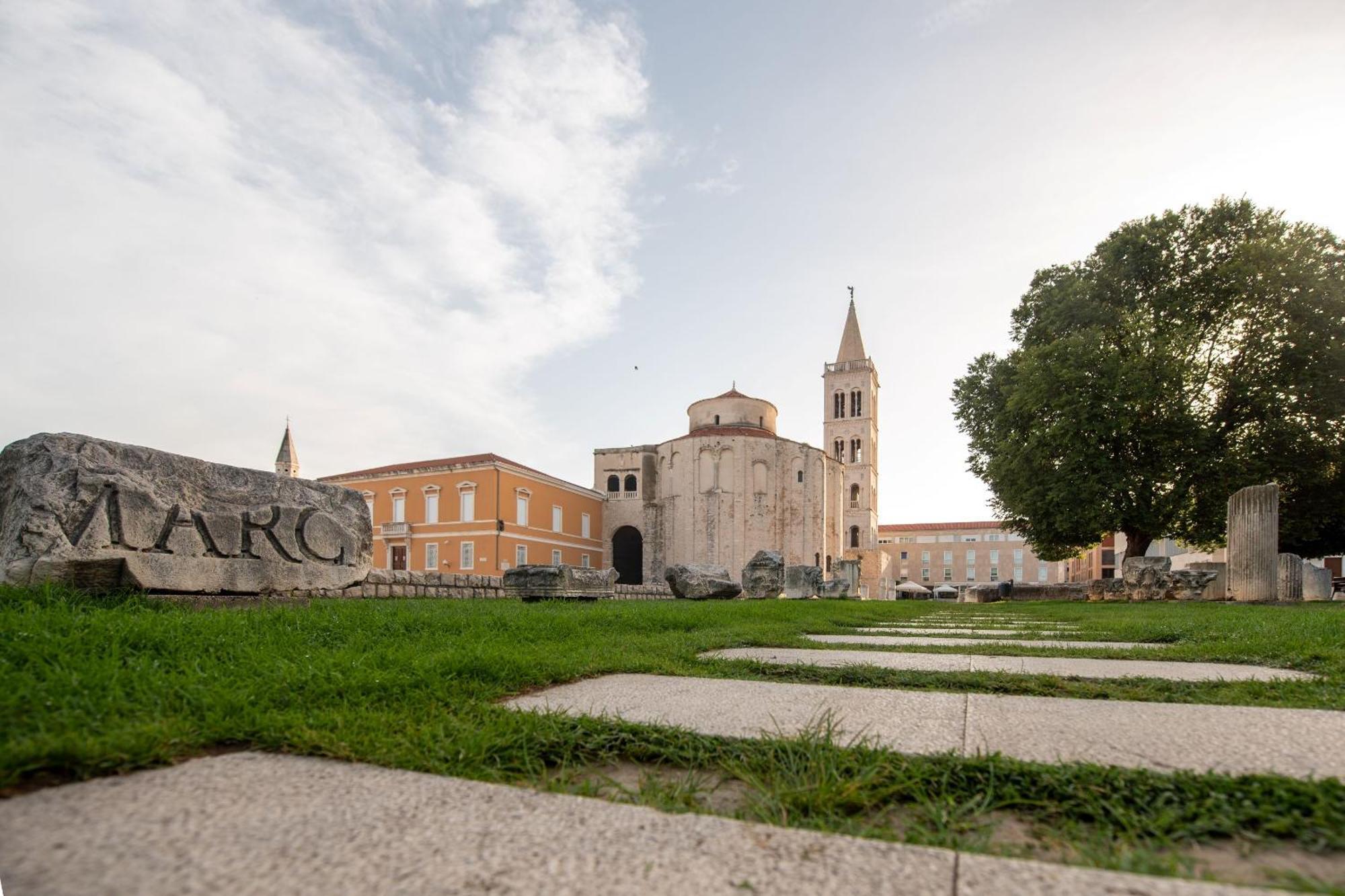 Freja- Luxury Studio Apartment Old Town Zadar Center Exterior photo